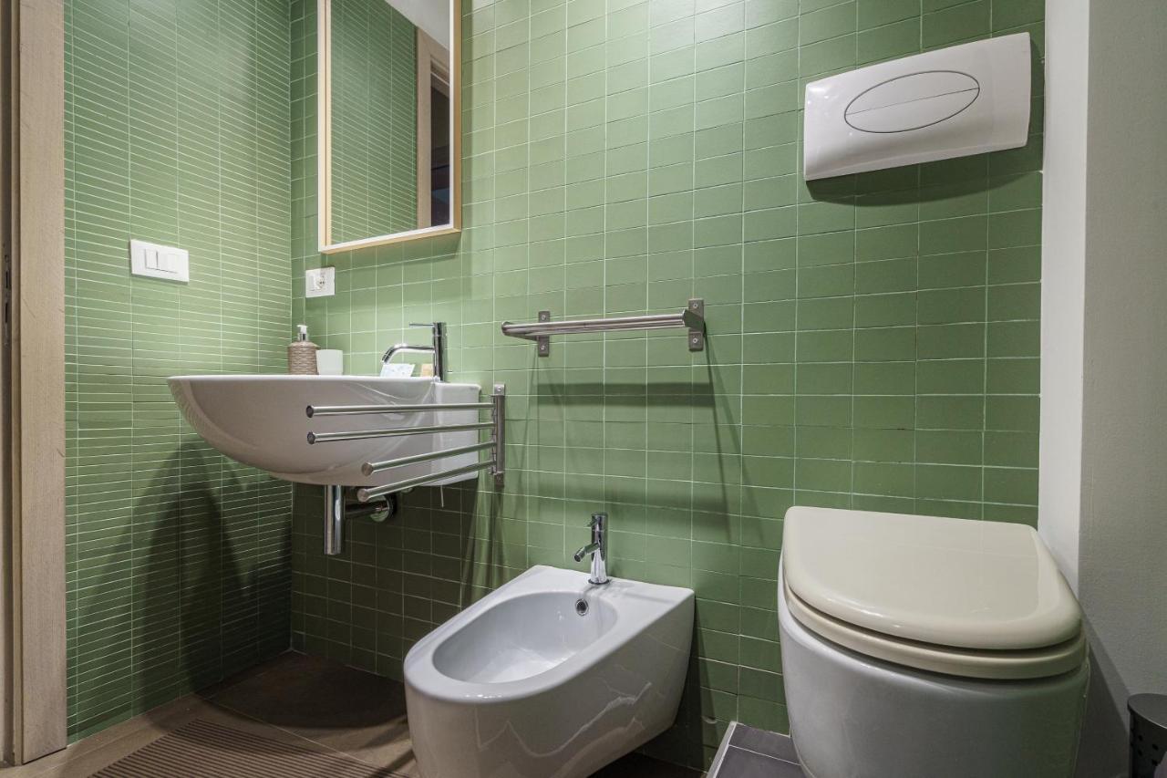 Holiday In Home Suite Archimede Catania Exterior foto